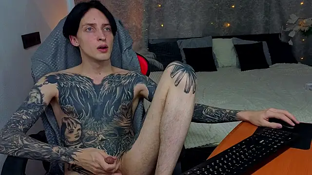 Martin_Jin Show in webcam