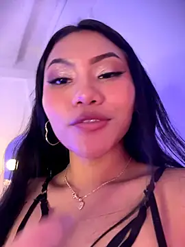 NeoMeiXXX élő XXX-chatje