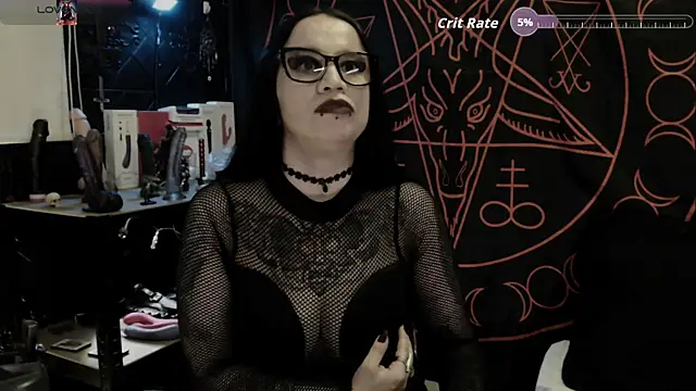 Evil_Queen_666's Live XXX Chat
