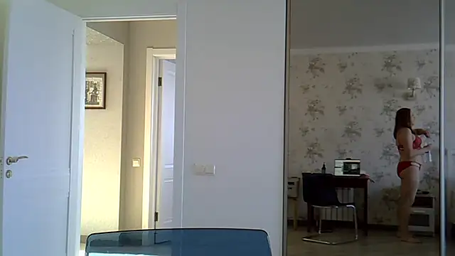 Show modela Alexandra-Rosee na web-kameri