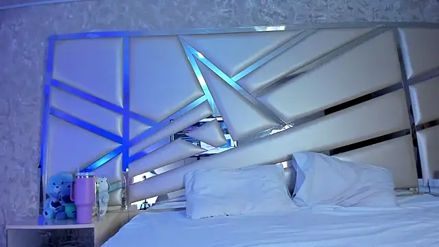 Miia002's Live XXX Chat