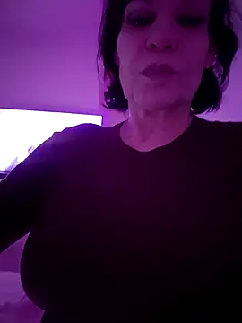 PerleJoyeuse Chat XXX live