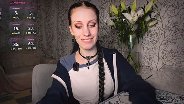 Mary0Lou 现场XXX聊天