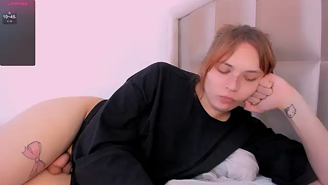 fem_to Show in webcam