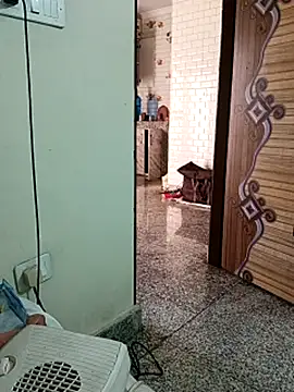 แชท XXX สดของ Shanu_Shah