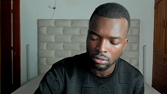 Dylan_Taylor Pertunjukan Webcam