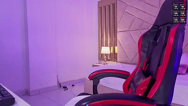 LunaPleasure Chat XXX live