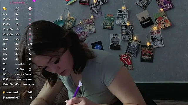 YummyTira: онлайн-секс-чат