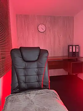 Chatroom XXX en direct de elodie_rouge