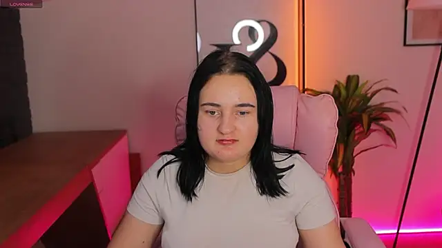 Sweat_Zlata Chat XXX live