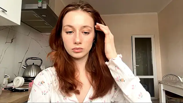 Chat +18 de CordeliaEll ao vivo