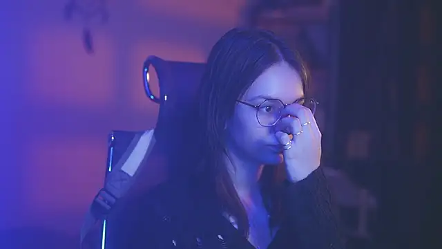 alyssa_sweet: онлайн-секс-чат