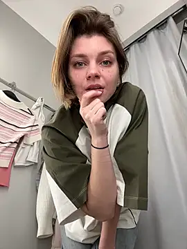 ValenciaShock: онлайн-секс-чат