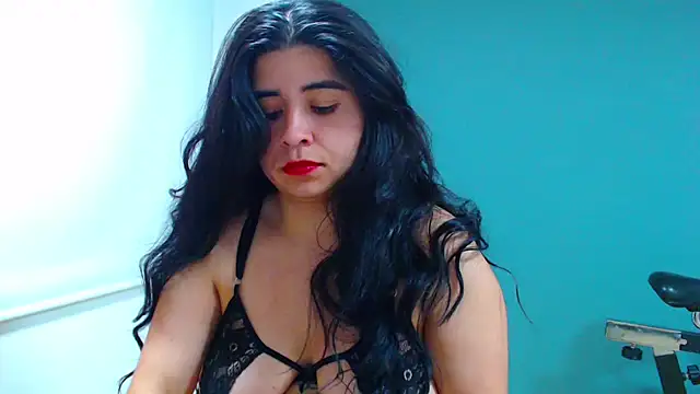 danna-_roouss Chat XXX live