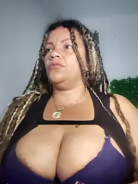 Chatroom XXX en direct de Eva_Luxei