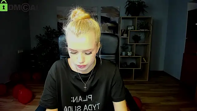 Stacy_Western Chat XXX live