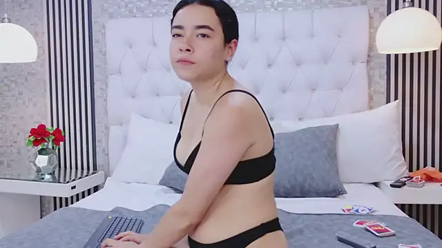 Webkamerová show CristalAndDeimon