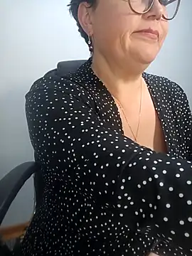 Chat XXX ao vivo de EllaLove2277