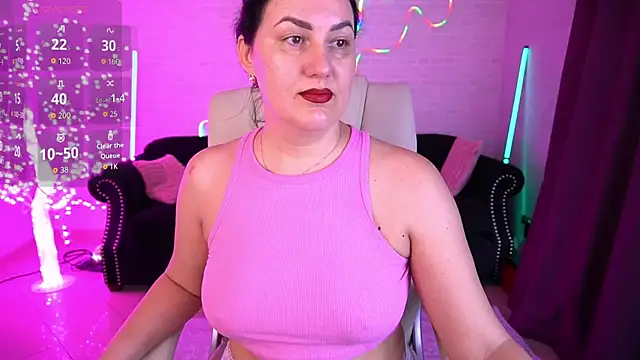 دردشة VelvetLuck الجنسية المباشرة