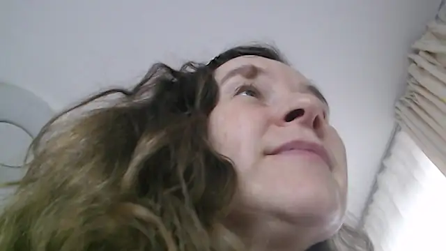 Chat XXX en directo de SofiaBoone