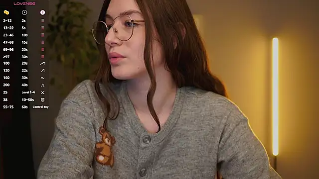 Ester_Hill Chat XXX live