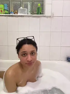 Pokazy przed kamerką – Heyalexaaa_love