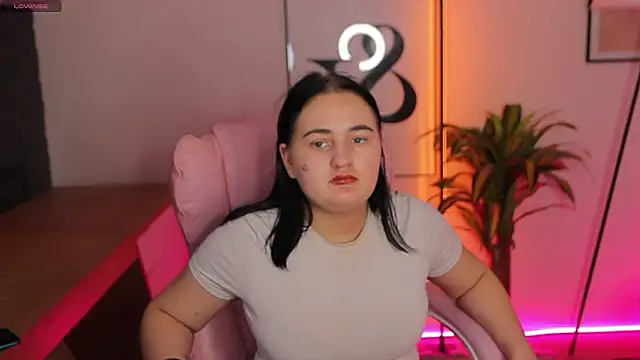 Sweat_Zlata Chat XXX in diretta