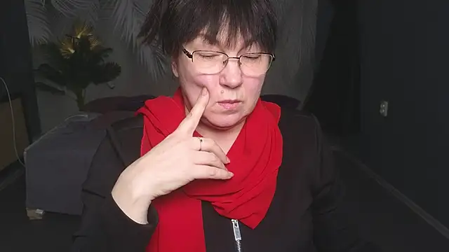 Tori_Twirl webcam show