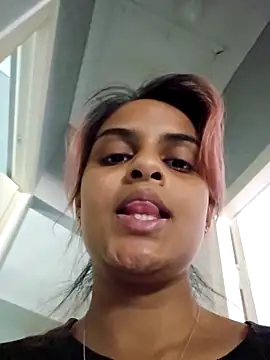 Chatroom XXX en direct de DirtySnowball69