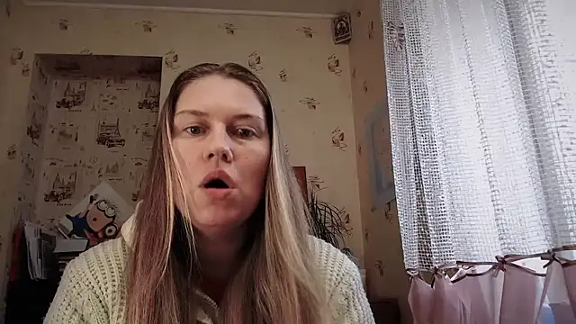 دردشة dream_alexa الجنسية المباشرة