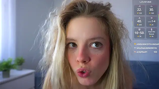 Chat XXX en directo de TiffinyMergist