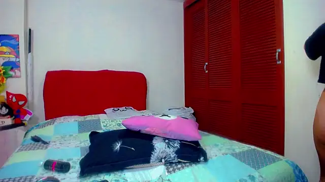 akai_krazna Chat XXX live