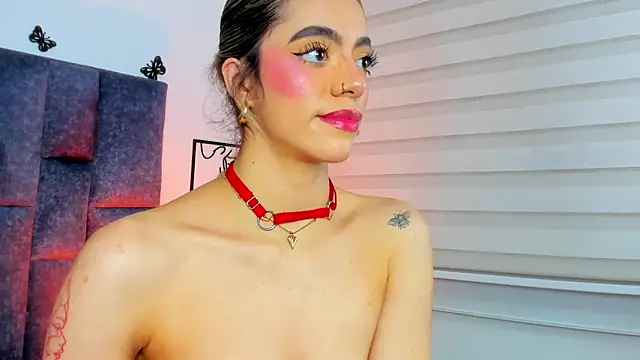 Chatroom XXX en direct de Violetta_Ficher