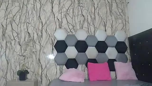 Chat XXX en directo de AntonellaBlanc