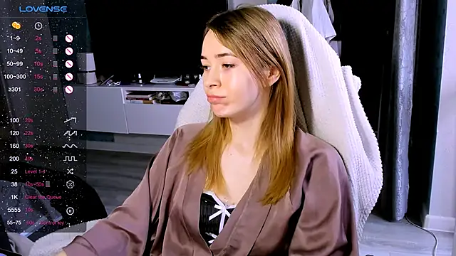 ZoyaMill: απευθείας συνομιλία ΧΧΧ