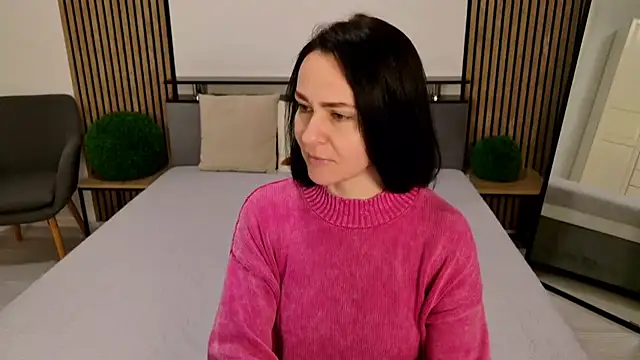 DitaNoir: απευθείας συνομιλία ΧΧΧ