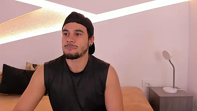 Chat +18 de Jake_muller1 ao vivo