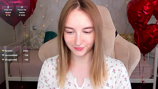 Shy_Polly ওয়েবক্যাম শো