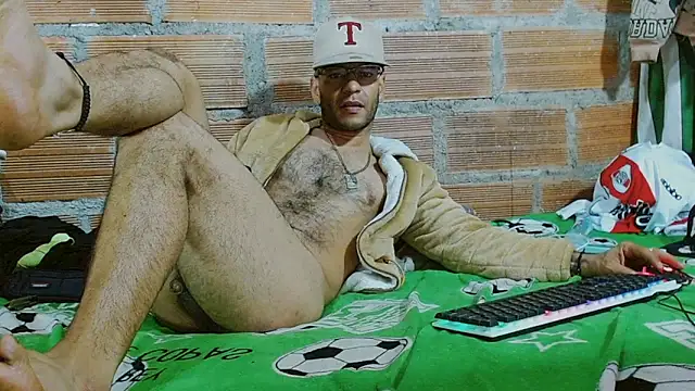 Chat +18 de Alphamaster_92 ao vivo