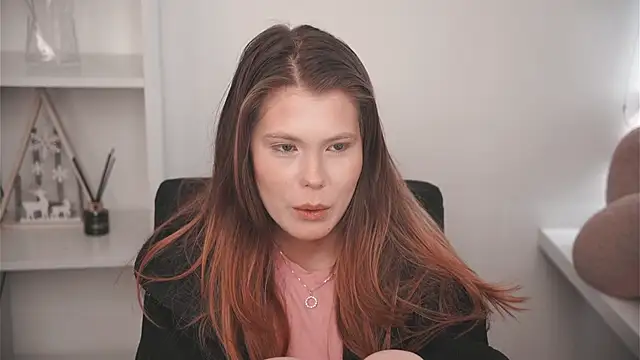 Chatroom XXX en direct de MarnieWootan