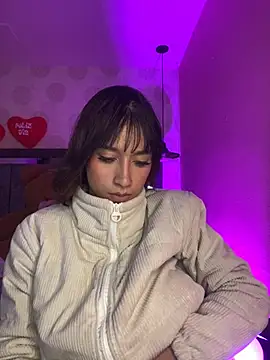 Вебкам-шоу alahia_pink