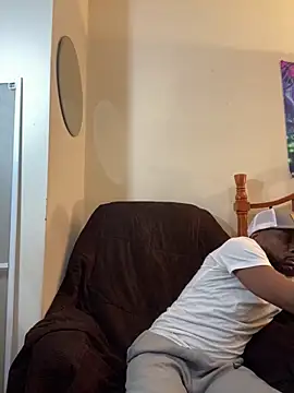 moneymvkngbucks – webcam-show