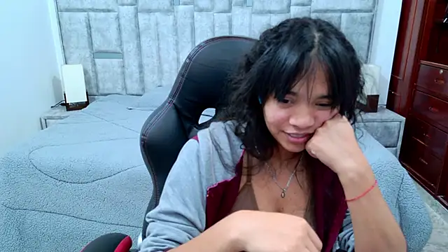 Sembang XXX Secara Langsung laureentt_