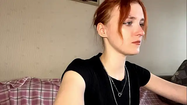 AlisaArata webcam show