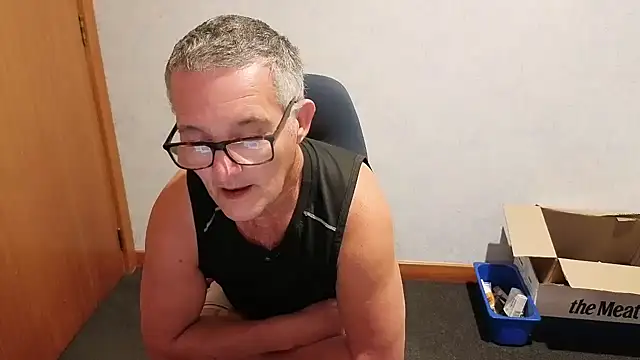 daddy_man – Naživo XXX chat