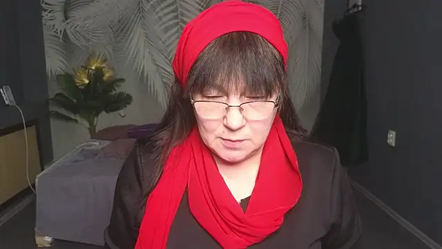 Tori_Twirl: онлайн-секс-чат