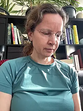 AnnikaRoseのライブXXXチャット