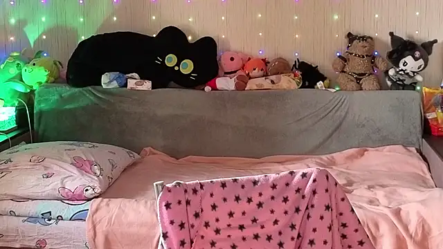 Kitty_smalltitsのライブXXXチャット