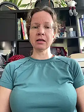 AnnikaRose 라이브 XXX 채팅