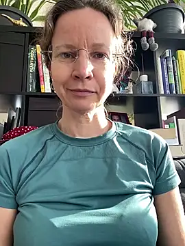 AnnikaRose Chat XXX in diretta